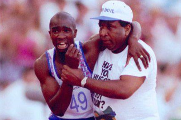 Derek Redmond Guest of Honour at our Annual Awards!